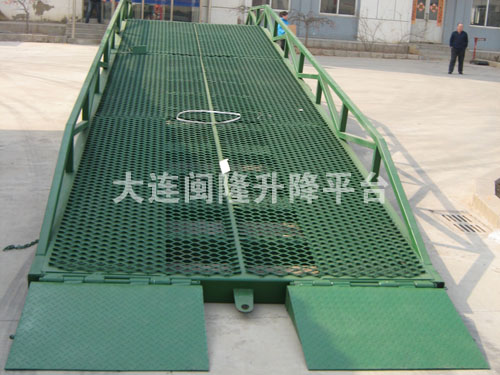 移动式登车桥